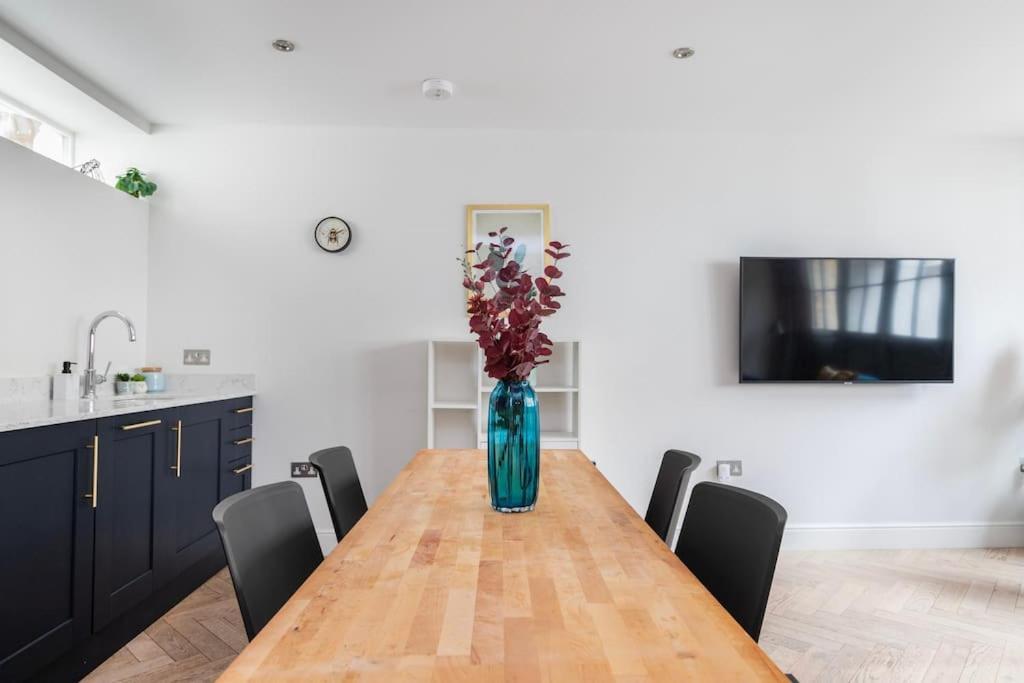 Апартаменты Beautiful 3 Bd House In Paddington Лондон Экстерьер фото