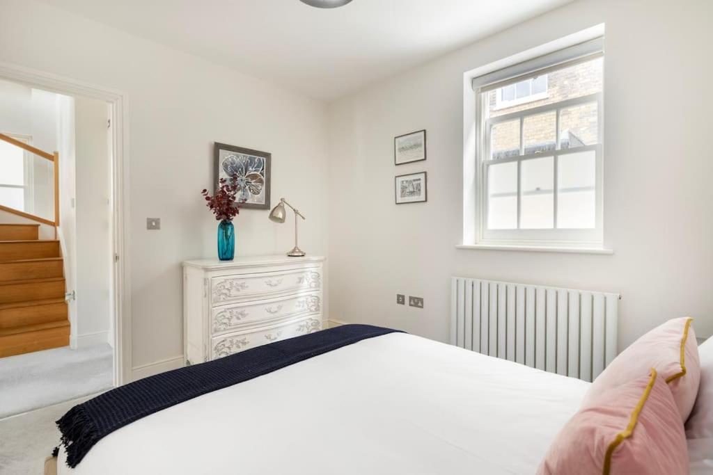 Апартаменты Beautiful 3 Bd House In Paddington Лондон Экстерьер фото