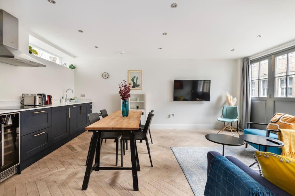 Апартаменты Beautiful 3 Bd House In Paddington Лондон Экстерьер фото